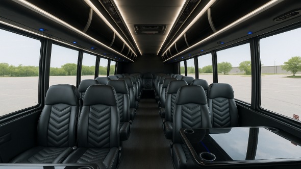 elkhart 15 passenger minibus rental